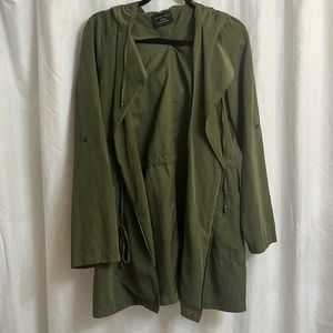 Leigh weight jacket with hood, size Medium